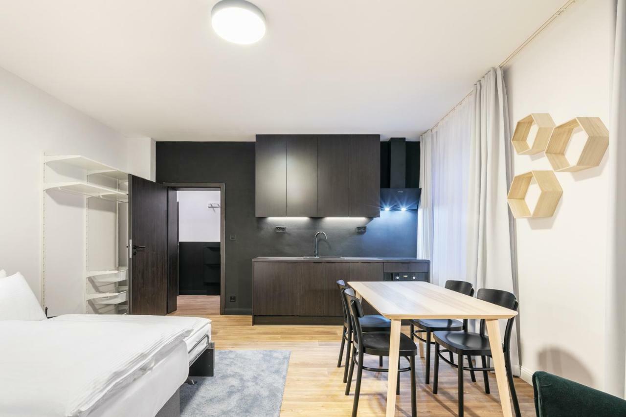Pytloun Flat Hotel Liberec Buitenkant foto