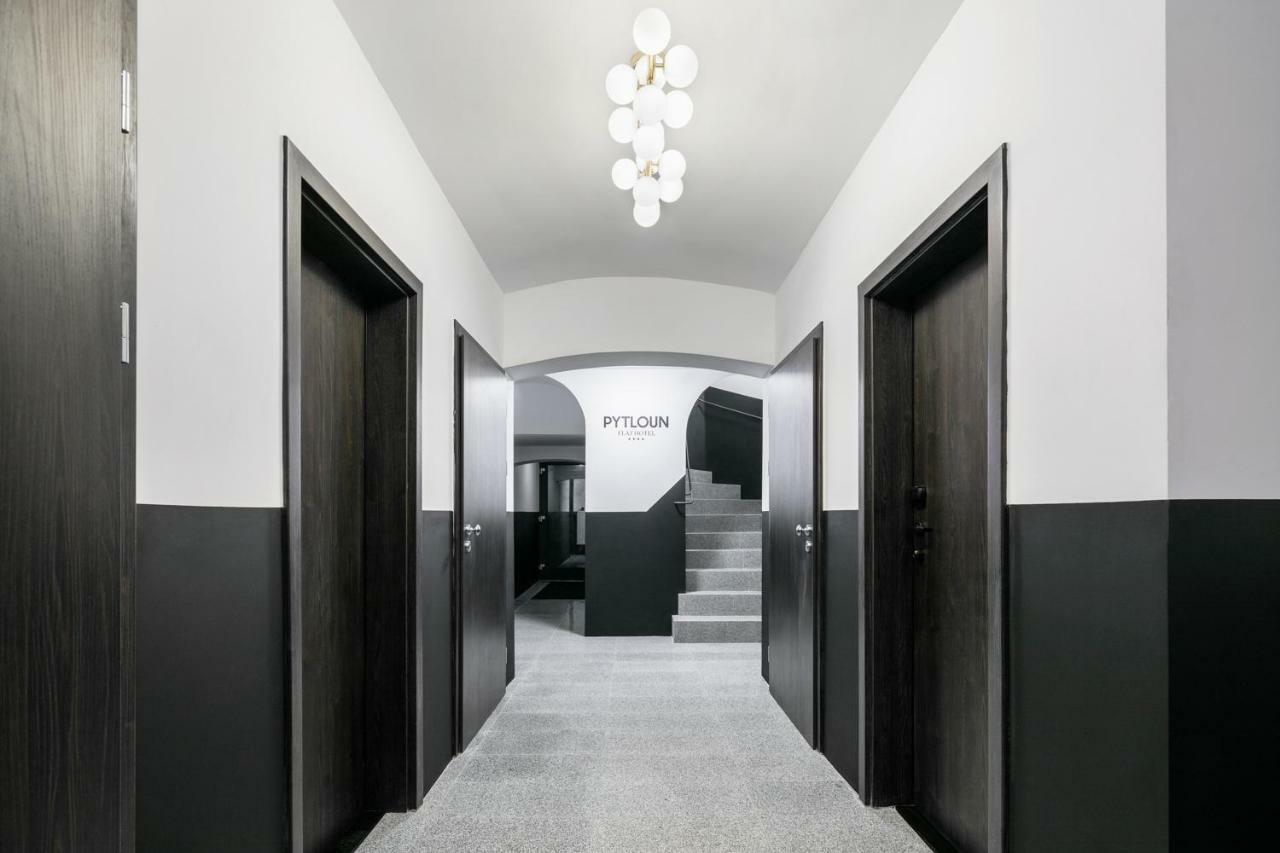 Pytloun Flat Hotel Liberec Buitenkant foto