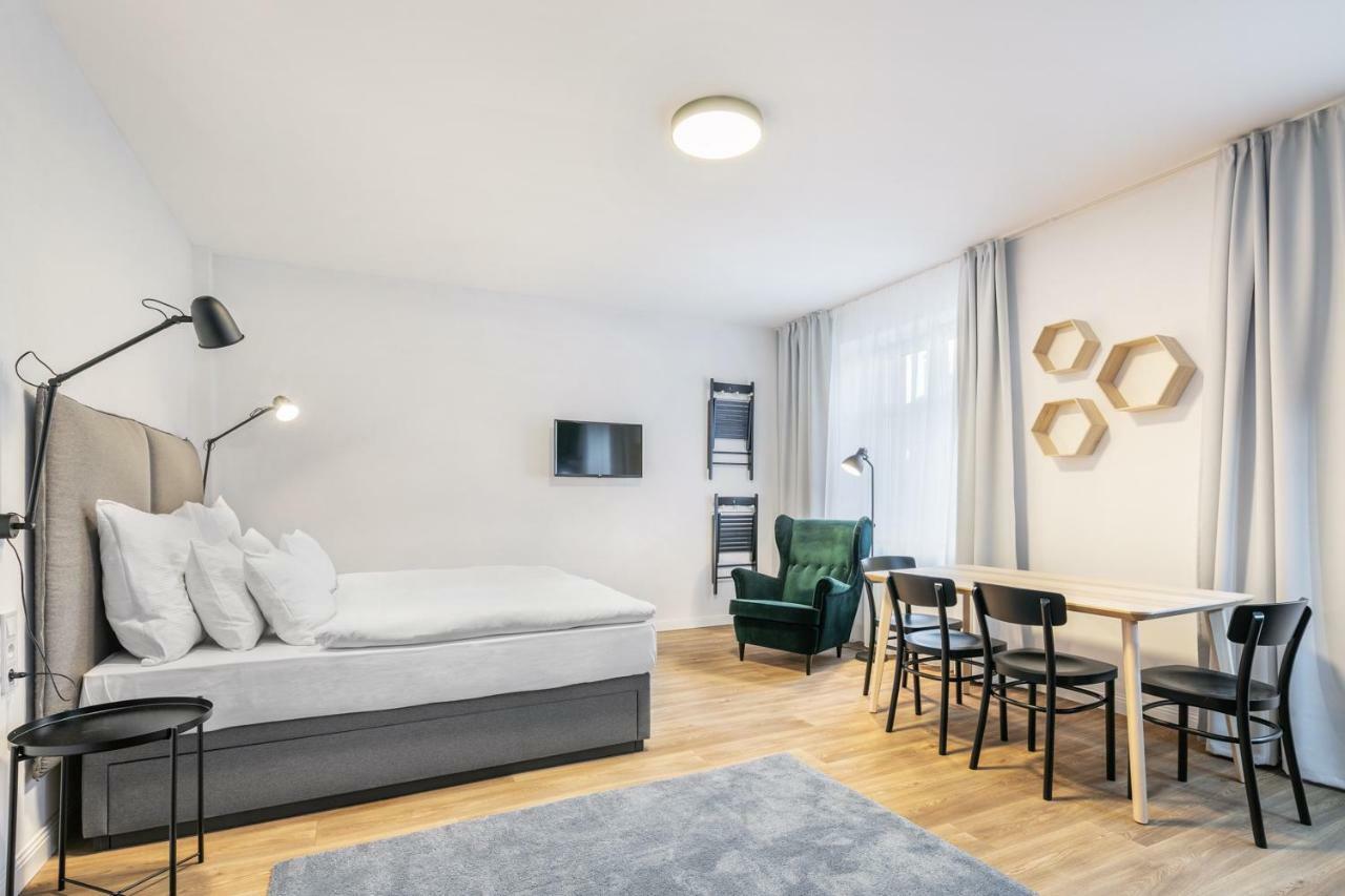 Pytloun Flat Hotel Liberec Buitenkant foto
